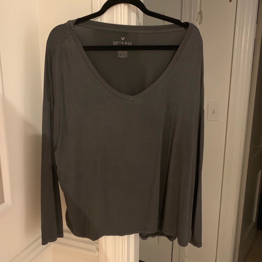 American Eagle Long Sleeve